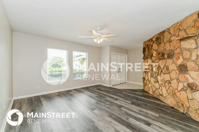 Photo - 130 SW 22nd St