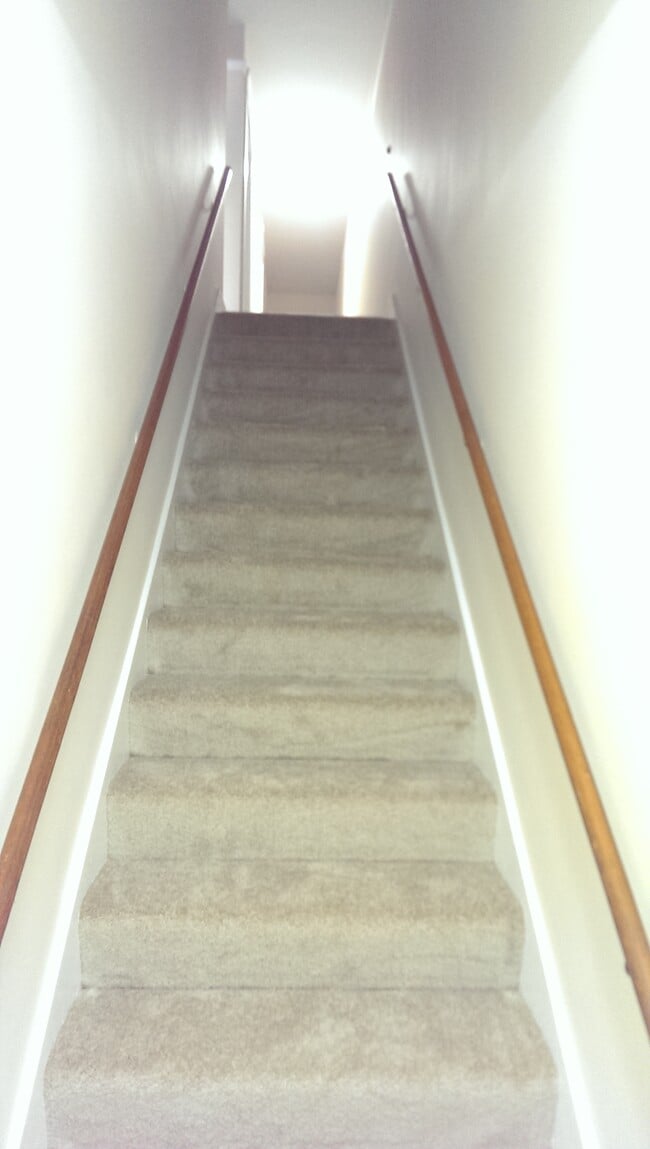 Photo - 915 Grand Ave