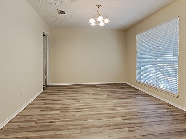 Photo - 4226 Burkegate Dr