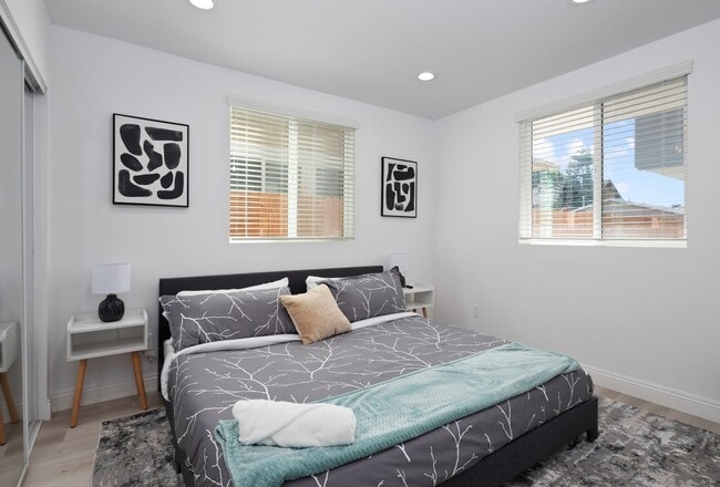 Photo - 4157 Normandie Ave Unit #4159