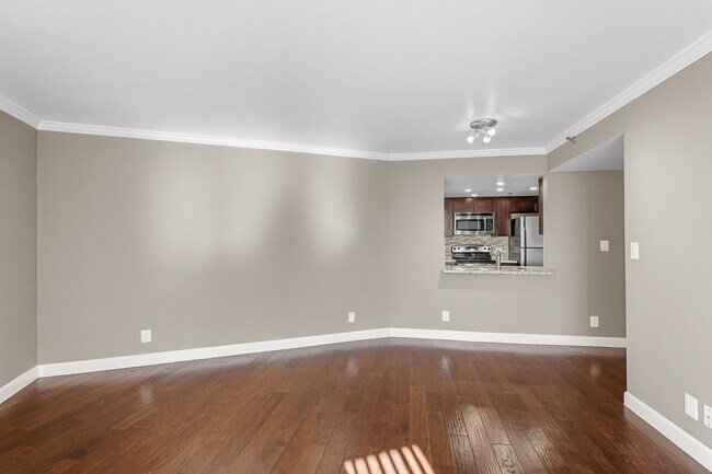 Photo - 3525 Sage Rd Unit 801