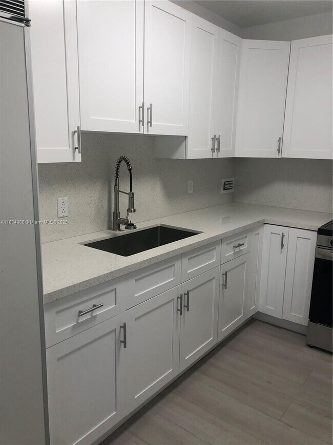 Photo - 10185 Collins Ave Unit 1119