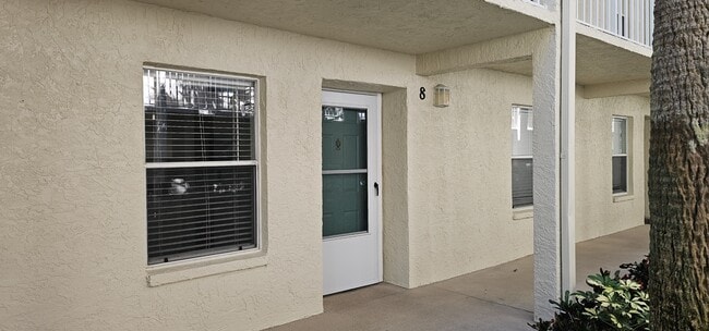 Building Photo - 7294 Cloister Dr Rental