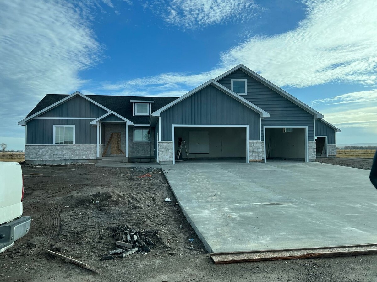 Brand New Home for Rent in Maple Tree Meadows Subdivision - Brand New Home for Rent in Maple Tree Meadows Subdivision