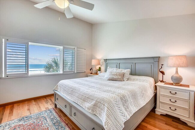 Photo - 6100 A1A S Unit SI FL2-ID1538860P