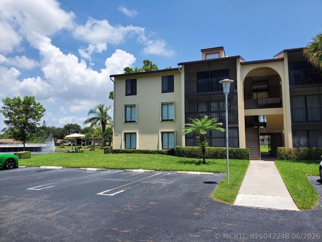 Building Photo - 603 Sea Pine Way Unit B2
