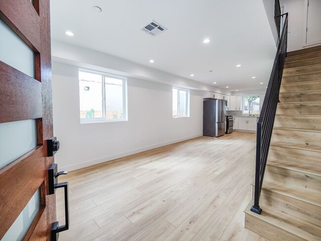 Photo - 3811 W Exposition Blvd Unit 3811