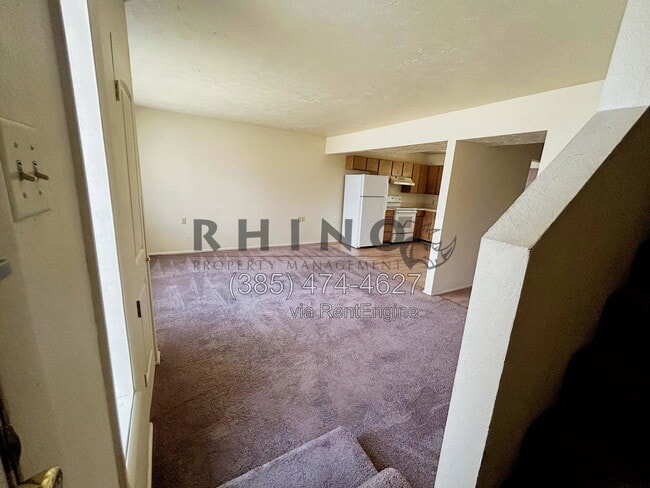 Photo - 463 N 1465 W