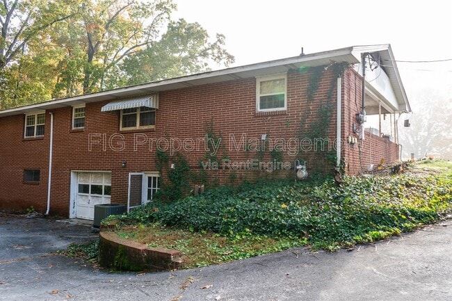 Photo - 4223 Buffat Mill Rd