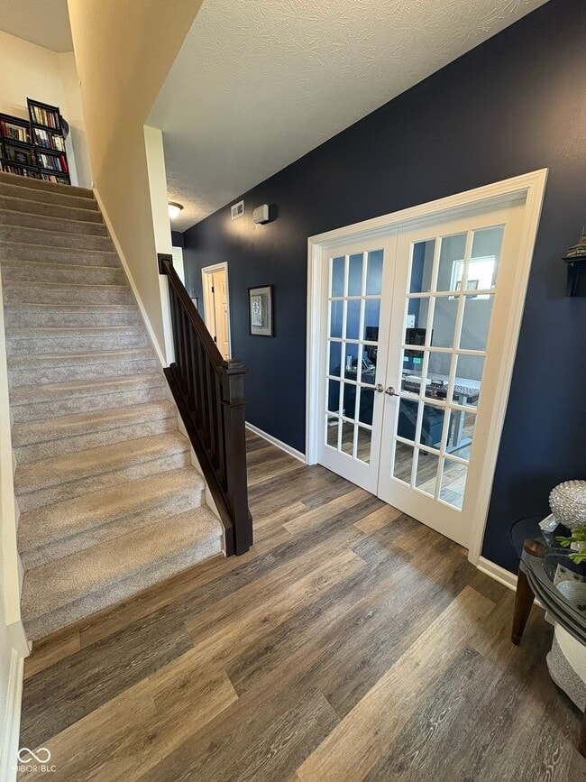 Photo - 6859 Manning Ct
