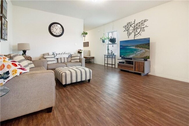 336 Flower Smith Ln