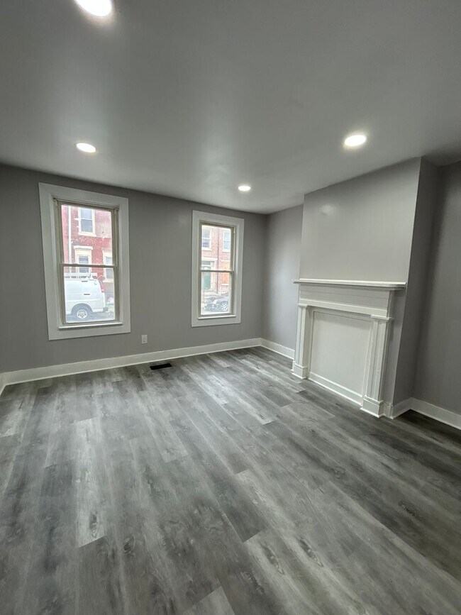 Photo - 53 N Stockton St