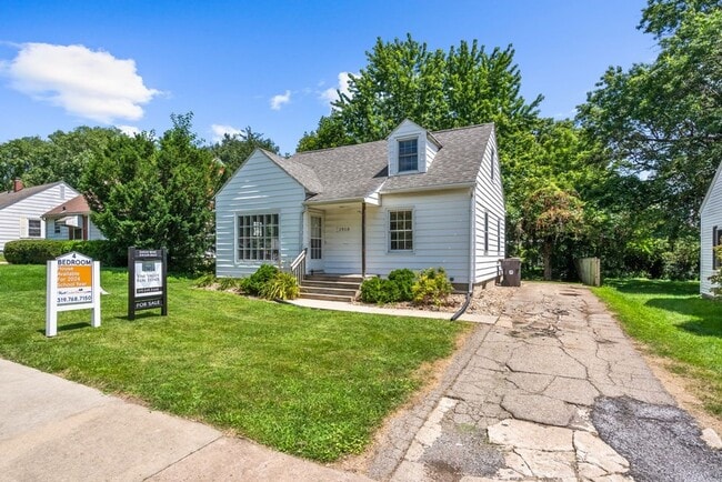 Photo - 1910 Iowa St