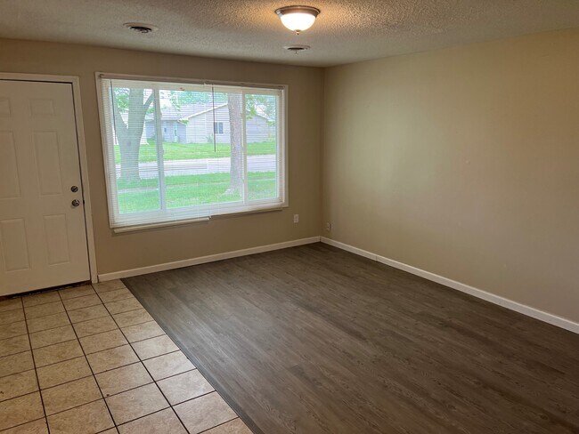 Photo - 2608 Dale Dr Unidad B