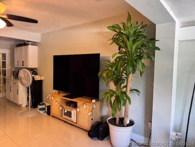 Photo - 410 SW 7th St