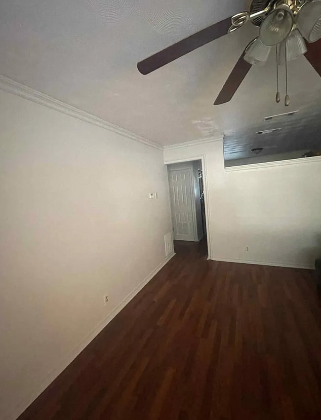 Photo - 119 Palm Oak Dr