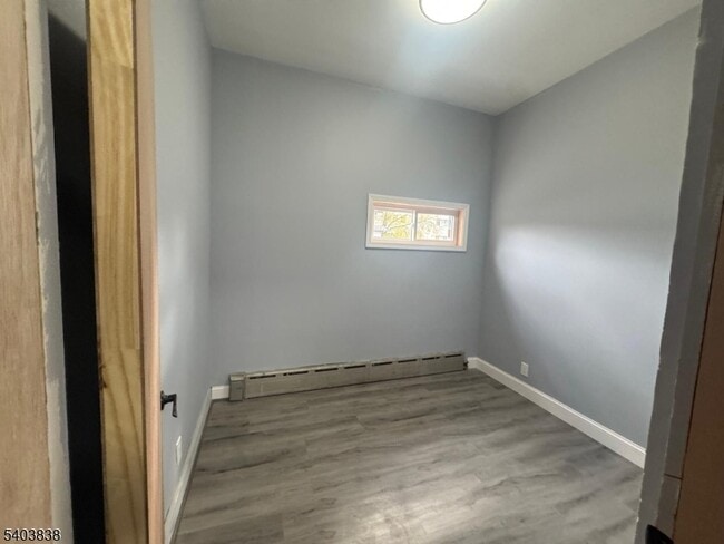 Photo - 422 Trenton Ave