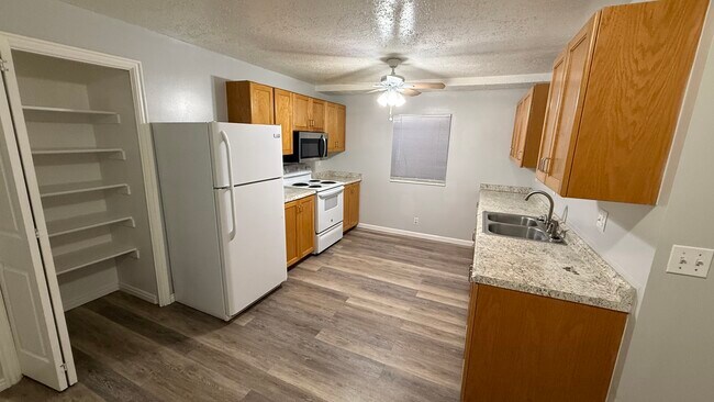 344 - 10th East