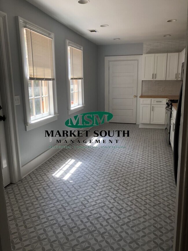 Photo - *REDUCED!!* Beautifully Renovated Victorian Home