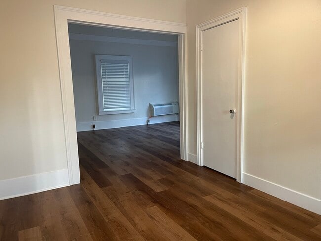 Photo - 436 W Main St