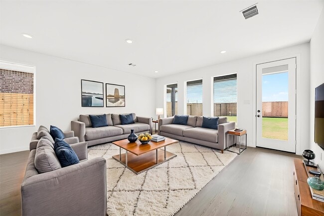 Photo - 31831 Rich Mdw Ct