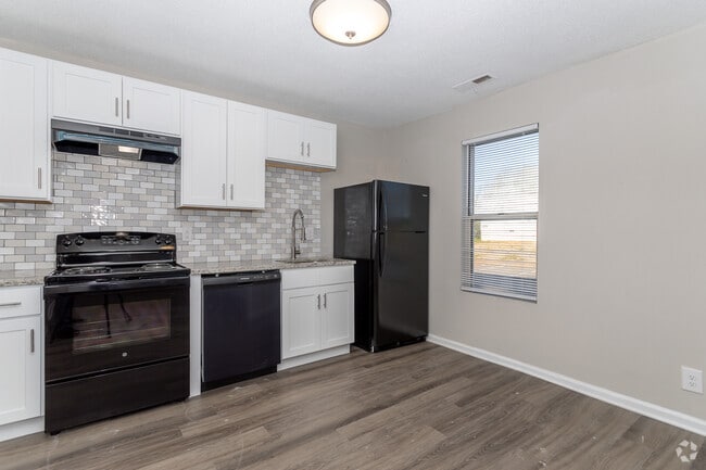 1BR,1BA