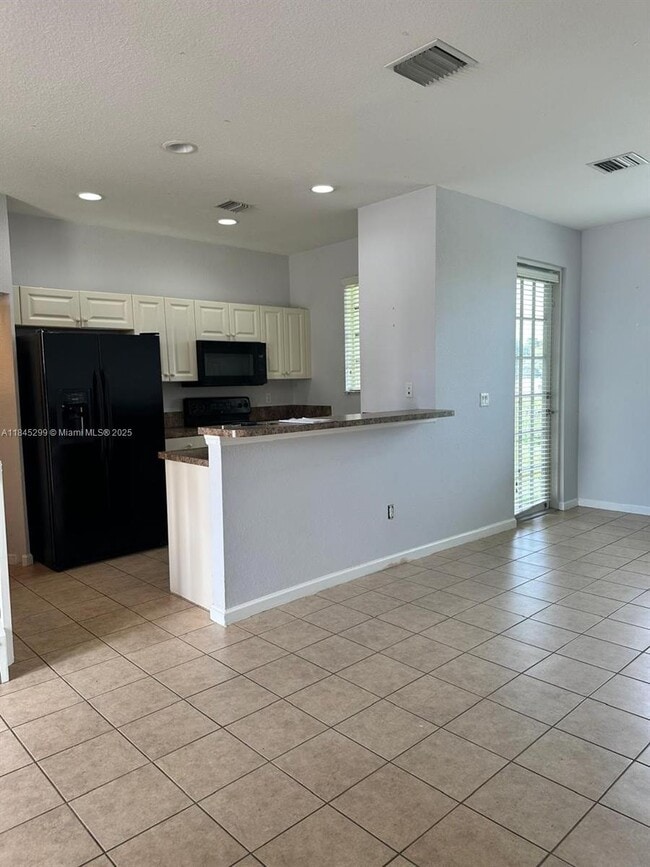 Photo - 2041 Nassau Dr