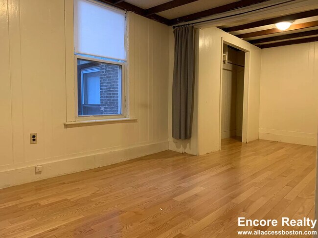 Photo - 232 Cambridge St Unit 8