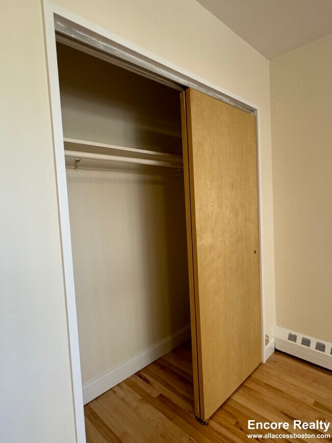 Photo - 15 Dwight St Unit #3B