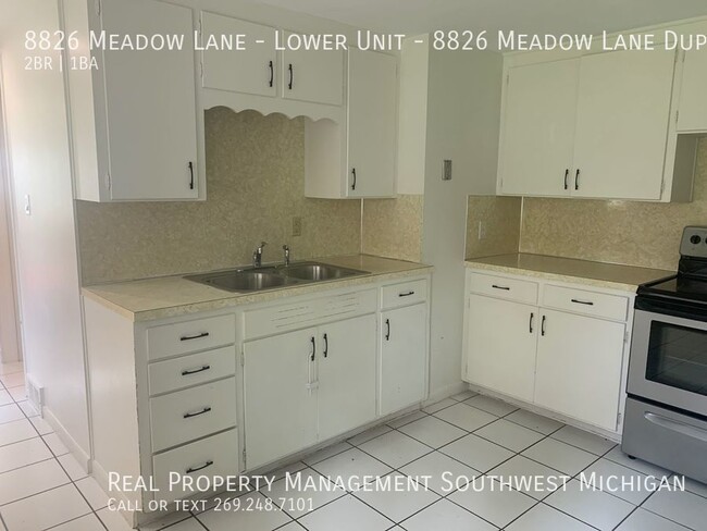 2 Bed/1 Bath Lower level unit near Andrews... - 2 Bed/1 Bath Lower level unit near Andrews... Apartamento Unidad Lower  - 8826 Meadow Lane Duplex