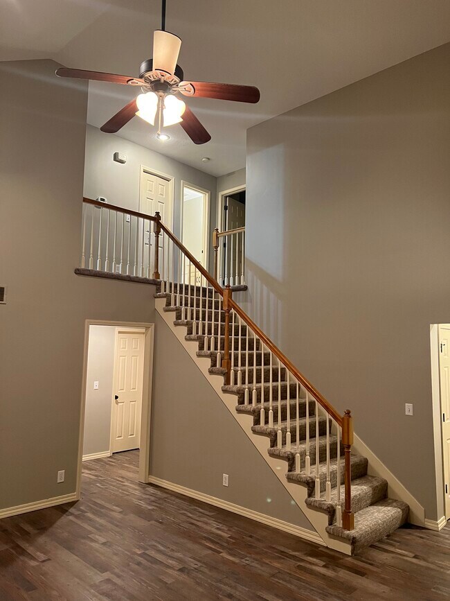 Photo - 7720 W 148th St Casa Adosada