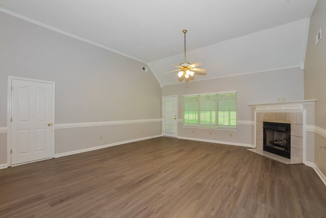 Photo - 2382 Bethany Dr