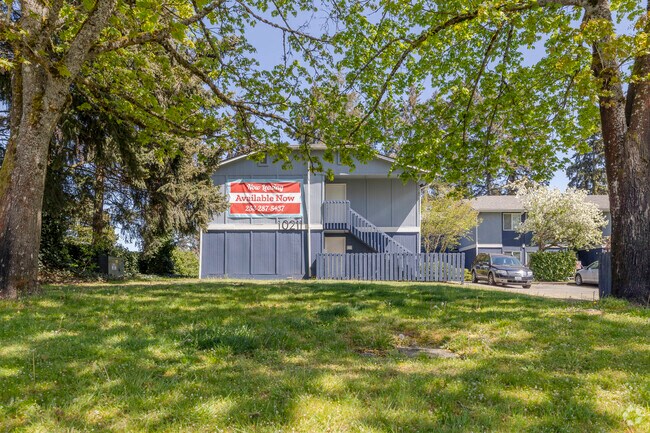 Photo - Freeport Apartments