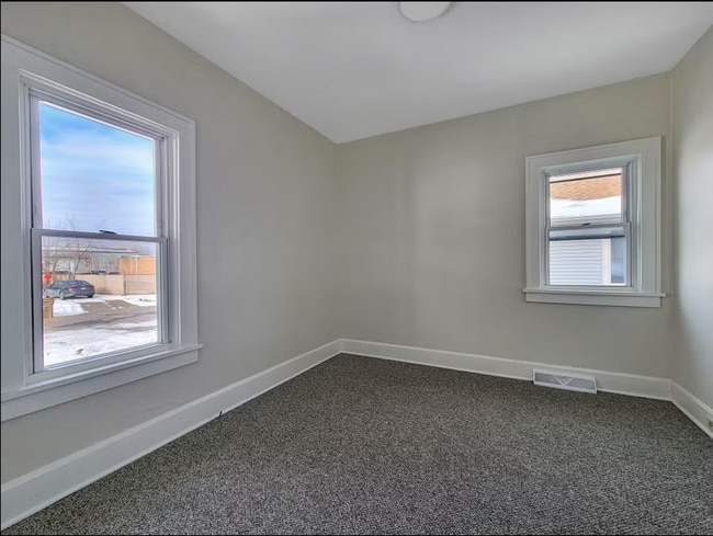 Photo - 6619 33rd Ave Unidad 1st FL