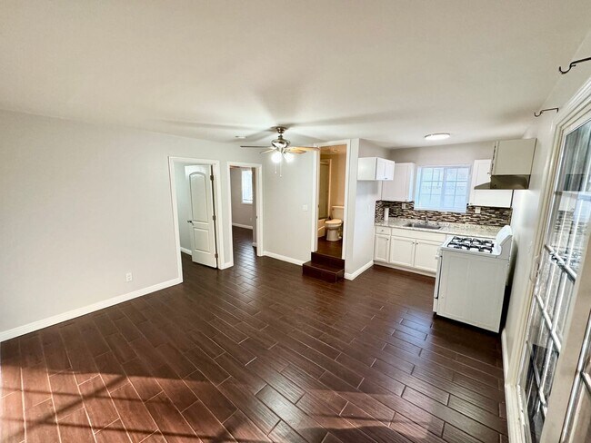 Photo - Beautifully updated 2 bedroom