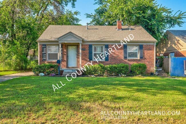 Photo - 2128 Hardin Dr