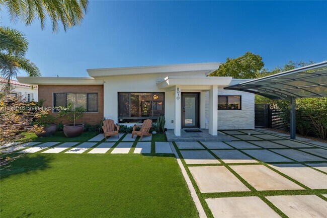 Photo - 8030 Noremac Ave