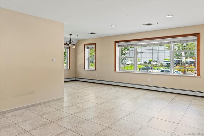 Photo - 72 Cedar Swamp Rd Unit 3