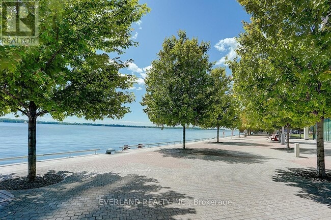Photo - 15 Queens Quay E Unit 3105