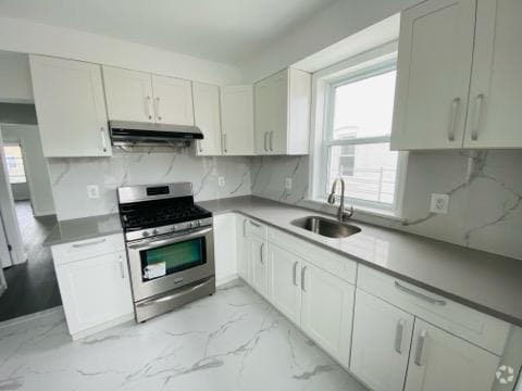 Building Photo - 1664 E 32nd St Rental