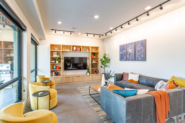 Connect Room - The Village Flats Apartments