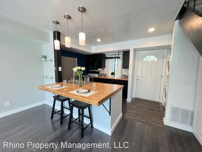 1 br, 1 bath House - 5323 S Ben Davis Park - 1 br, 1 bath House - 5323 S Ben Davis Park