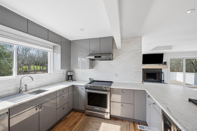 Photo - 14 Old Trail Rd