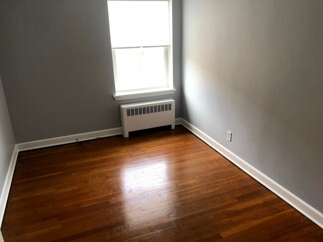 Photo - 2110 W 1st St Unit 2