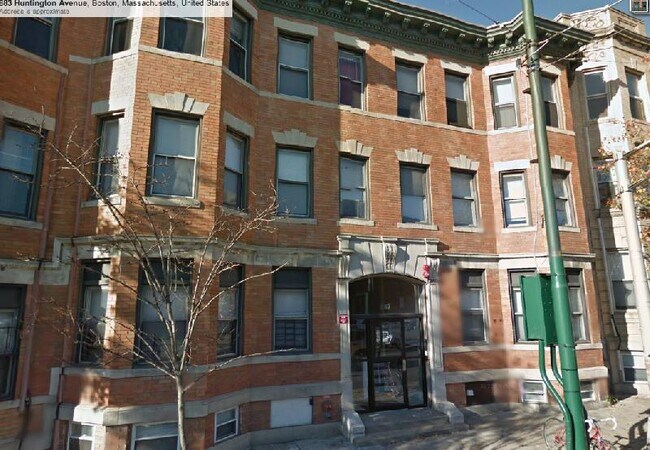 Building Photo - 887 Huntington Ave Unit G-1