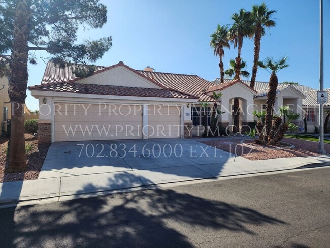 Photo - Stallion Mountain Golf Course Home~4 Bed ~...