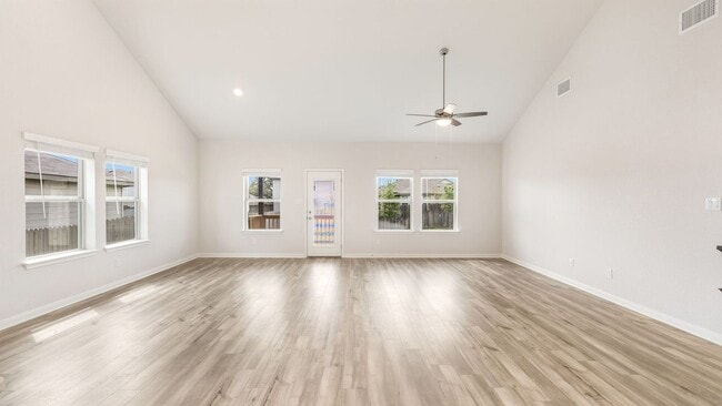Photo - 10226 Juniper Oaks