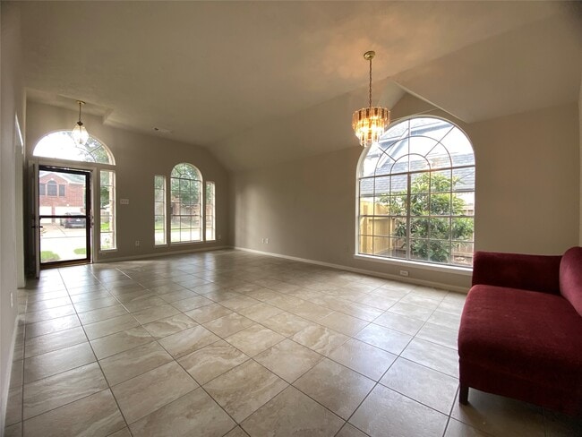 Photo - 15922 Williwaw Dr