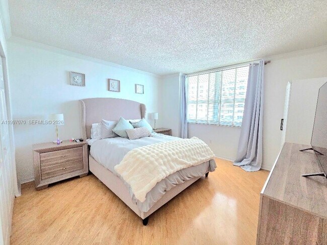Photo - 1155 Brickell Bay Dr Unit 2006