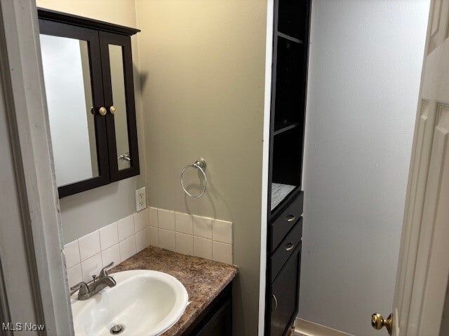 Photo - 4736 E High St Unidad B